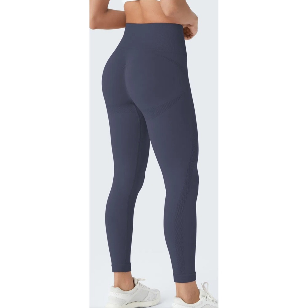 Halara OneForm butt scrunch‎ lift High Waist Ruched Leggings Peacoat Navy M 7/8